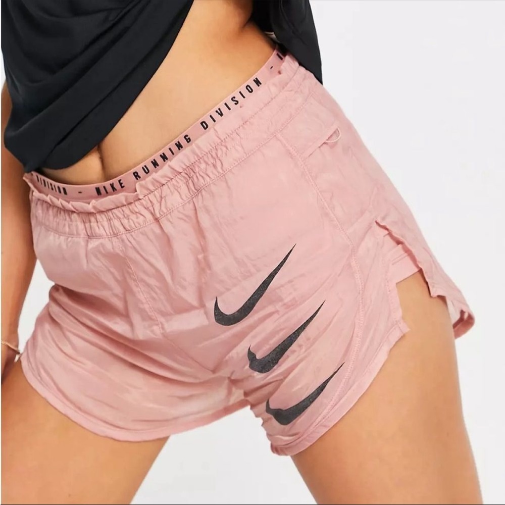 Nike Tempo Luxe Running Shorts